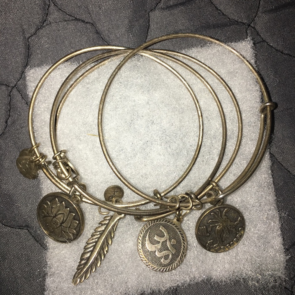 4 Alex and Ani Bracelets  Bundle